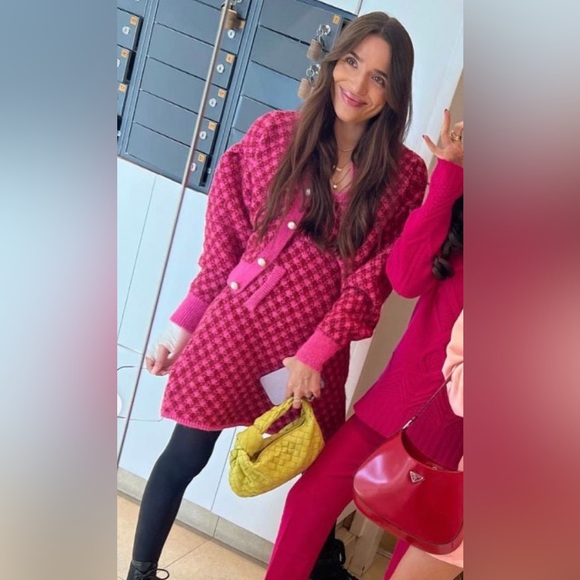 Zara 3-Piece Set - Pink Wool Blend Plaid Knit Dress, Top & Pearl Button Cardigan - Picture 7 of 16